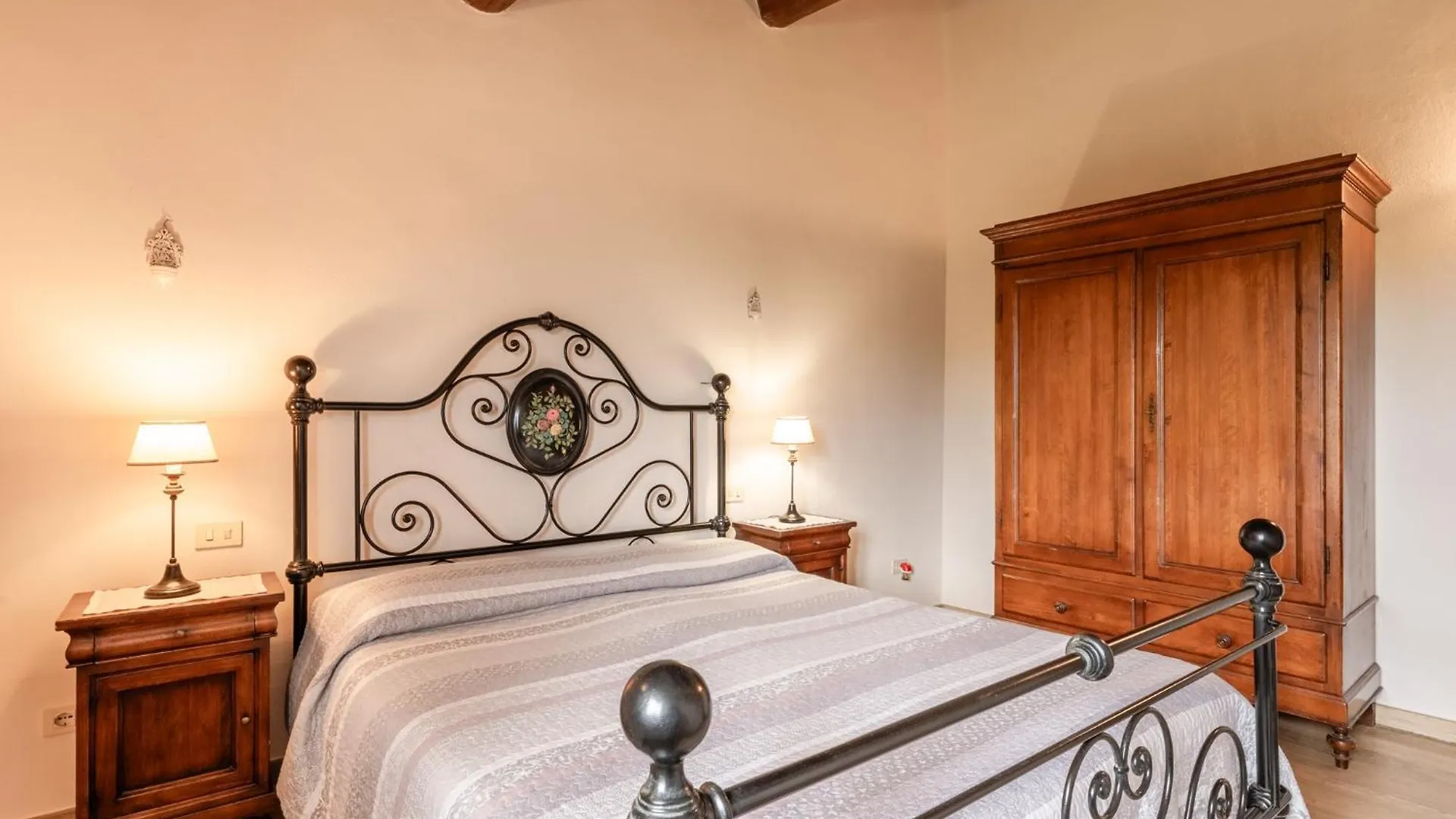 Agriturismo La Castellina Fucecchio Farma